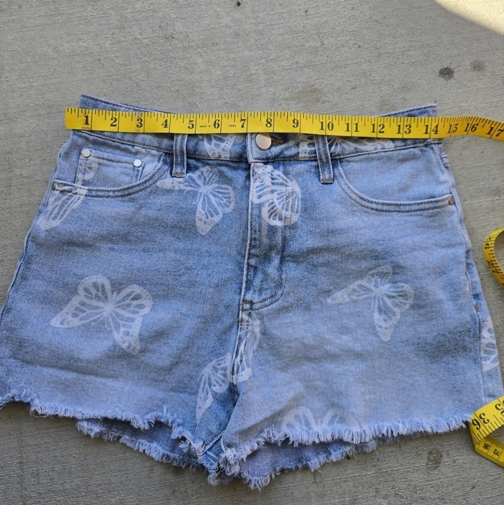 Tinseltown Blue and White Jean Shorts Distressed Cut-Offs - Picture 5 of 6